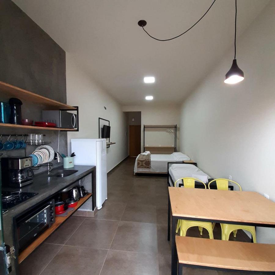 Mana Mariscal Hospedagem บอมบินญัส ภายนอก รูปภาพ