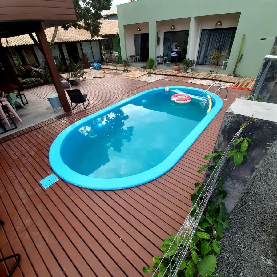 Mana Mariscal Hospedagem บอมบินญัส ภายนอก รูปภาพ