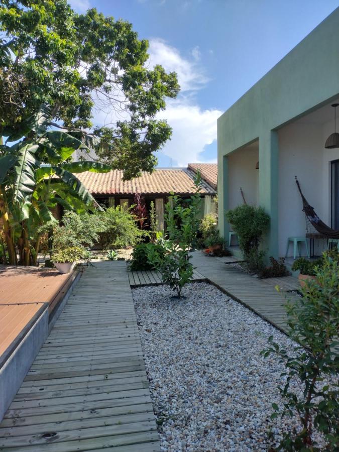 Mana Mariscal Hospedagem บอมบินญัส ภายนอก รูปภาพ